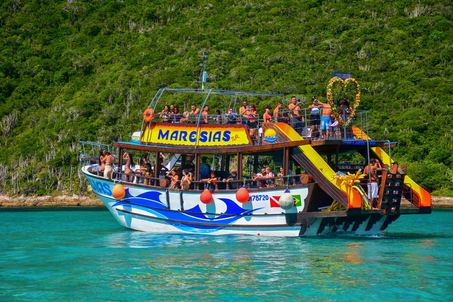 Embarcação do passeio Maresias Tur